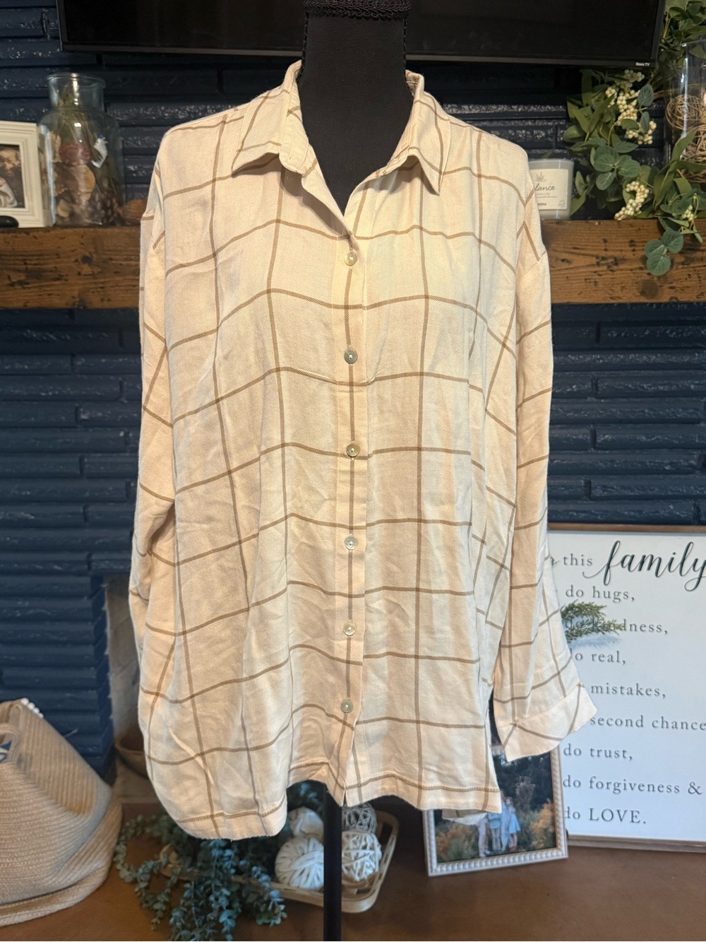 J. Jill Beige, Light Pink Taupe Button-Up Long Sleeve Shirt Large
